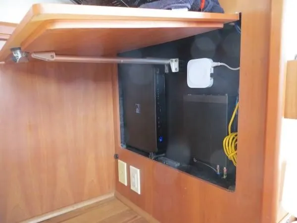 Sapphire Yacht Photos Pics 