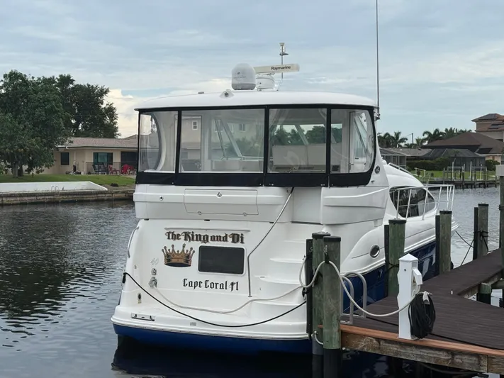  Yacht Photos Pics 2006 Sea Ray 40 Motor Yacht docked in Cape Coral, Florida.