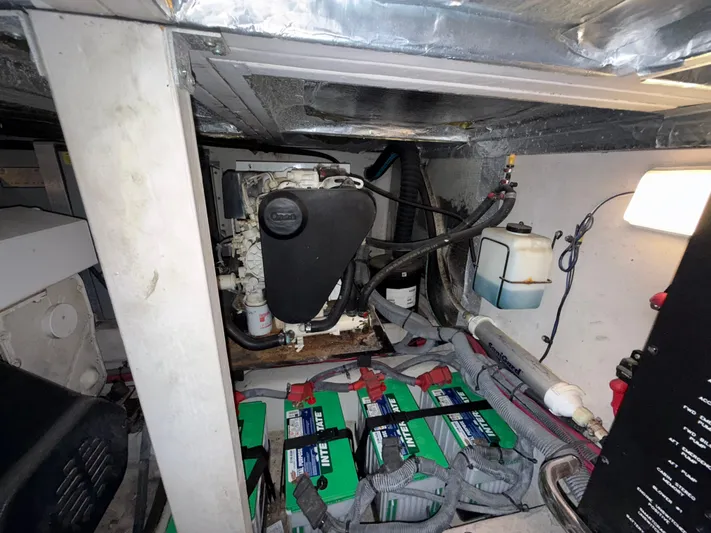 Yacht Photos Pics Engine room of a 2006 Sea Ray 40 Motor Yacht with batteries and generator.