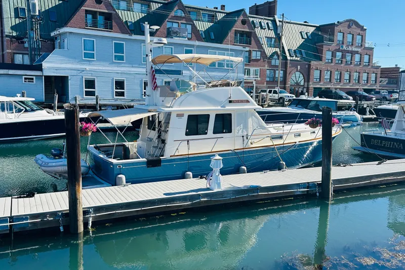 No Rush Yacht Photos Pics 