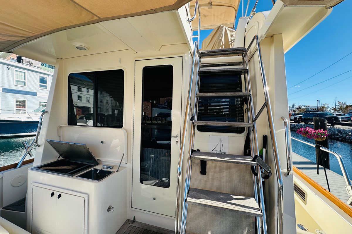 2006 Sabre 42 