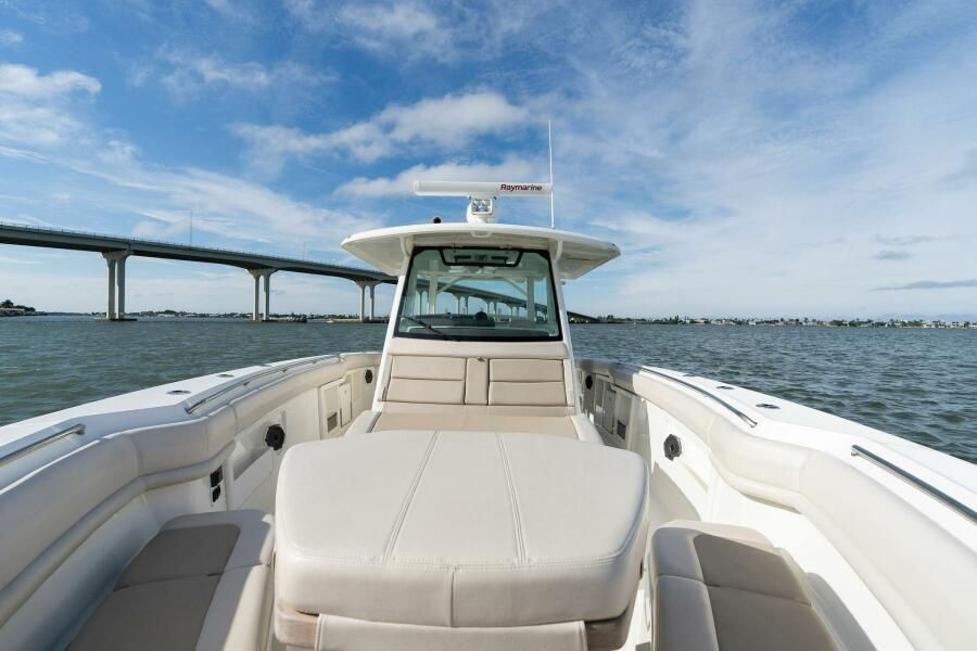 2019 Boston Whaler 38 outrage