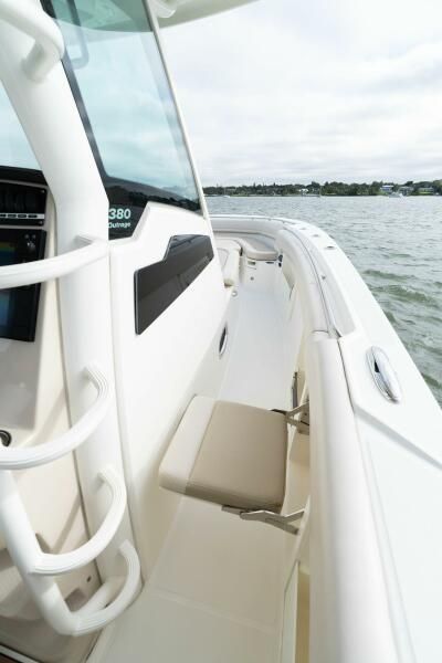 2019 Boston Whaler 38 outrage