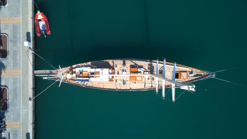 Windigo Yacht Photos Pics 
