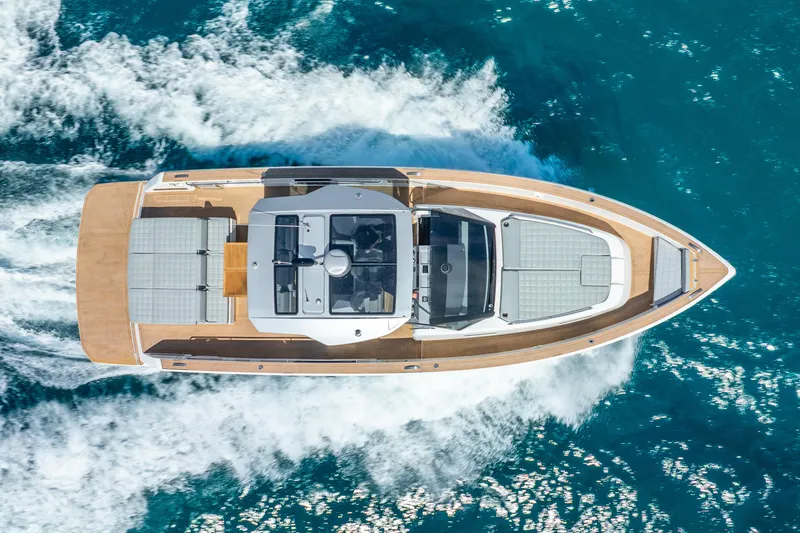  Yacht Photos Pics Top view of 2021 Pardo Yachts 43 cruising on blue ocean waters.