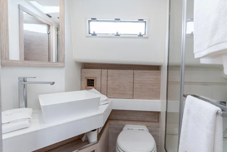  Yacht Photos Pics Luxurious bathroom interior of 2021 Pardo Yachts 43, featuring modern fixtures and elegant design.