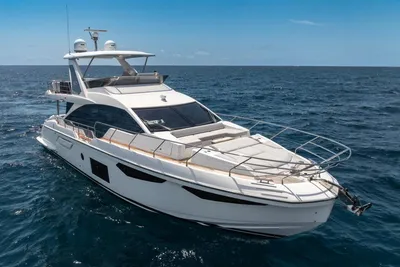 Azimut Fly 60
