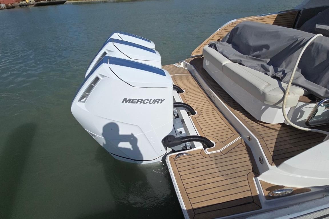 2023 Tiara Yachts 48 