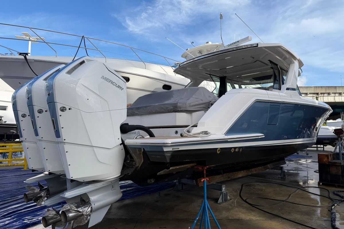 2023 Tiara Yachts 48 