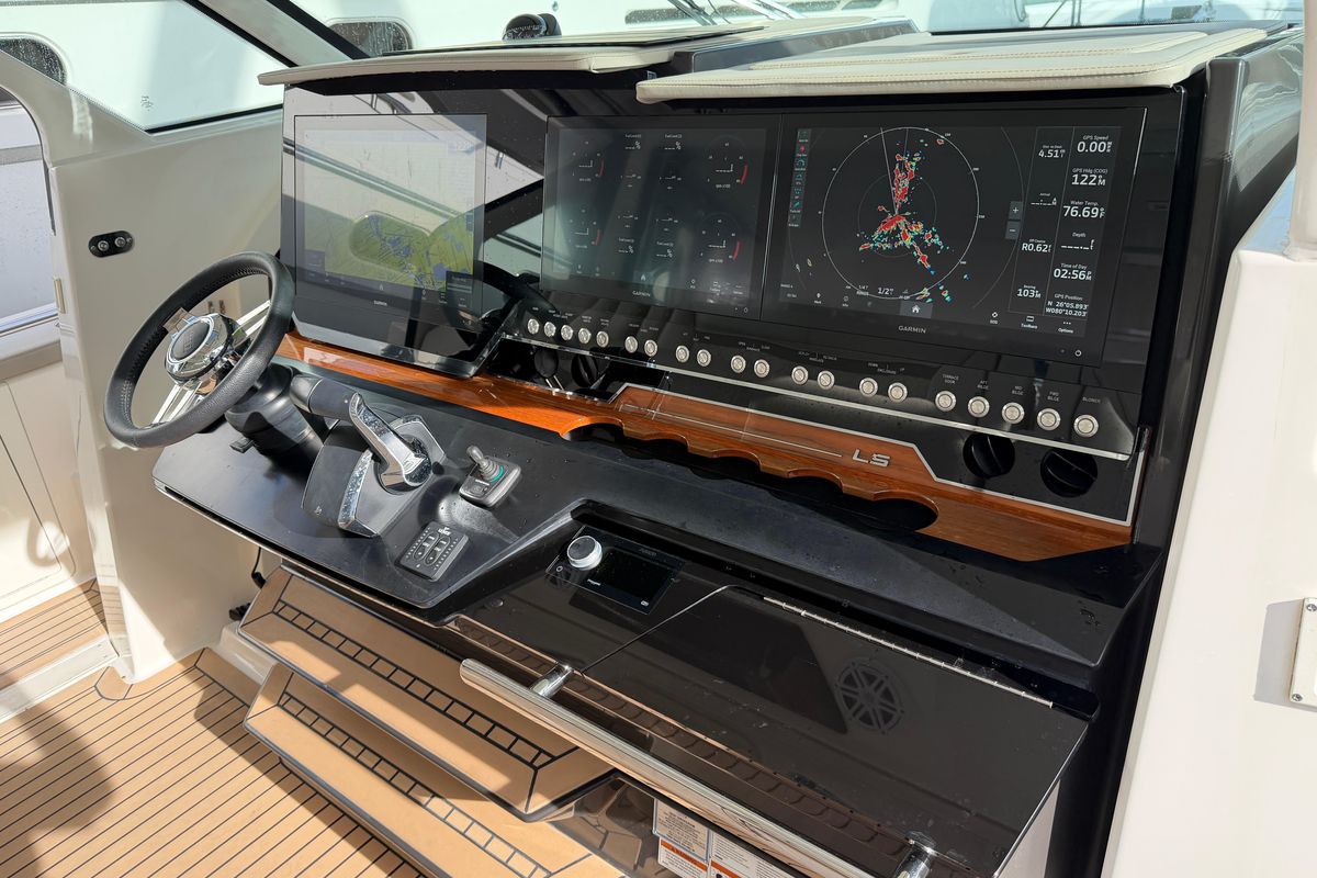 2023 Tiara Yachts 48 