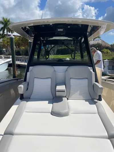 Ten Cent Yacht Photos Pics 