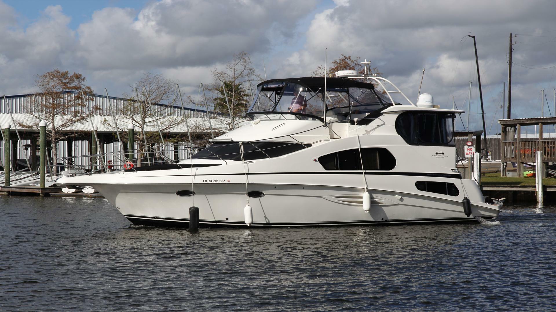 39 ft silverton motor yacht