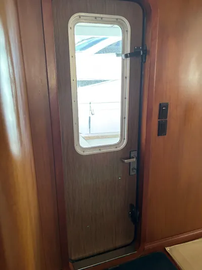 Ocean Pearl Yacht Photos Pics Side door