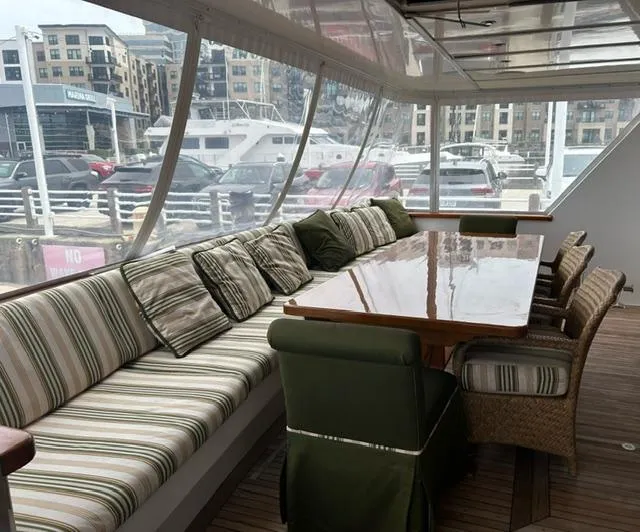 Ocean Pearl Yacht Photos Pics aft deck