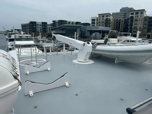 Ocean Pearl Yacht Photos Pics upper deck