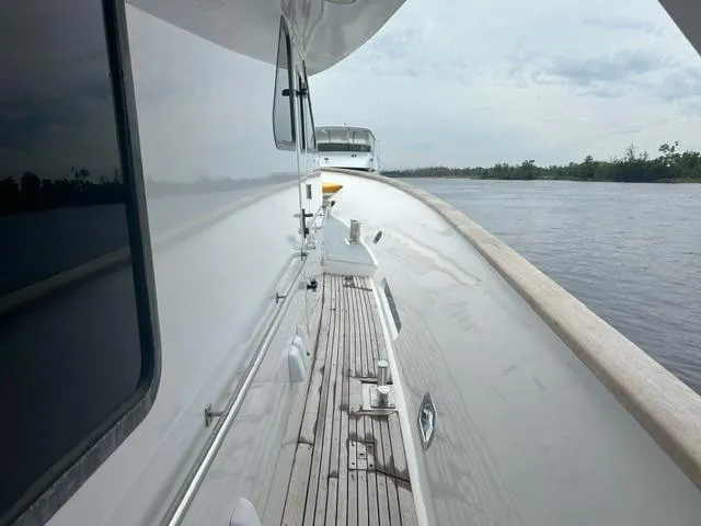 Ocean Pearl Yacht Photos Pics side deck