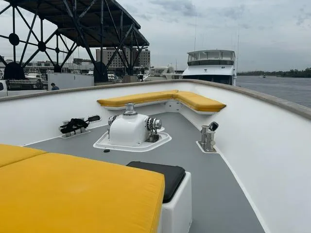 Ocean Pearl Yacht Photos Pics bow