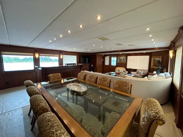Ocean Pearl Yacht Photos Pics dining room