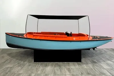 Vision Marine Technologies Fantail 217