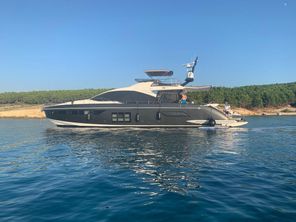 2018 Azimut S7