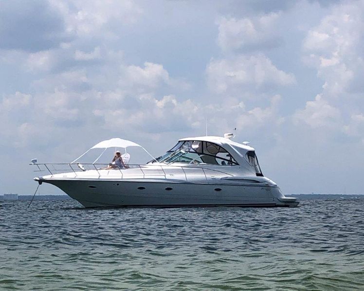 2006 Cruisers Yachts 460 Express