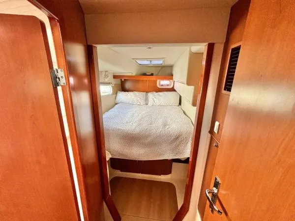 Homeport 4 Yacht Photos Pics 