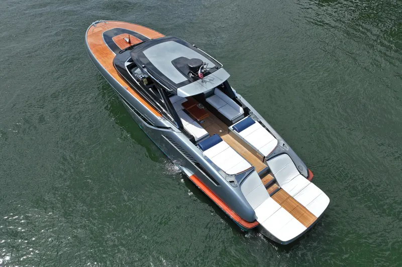 Epica Yacht Photos Pics 