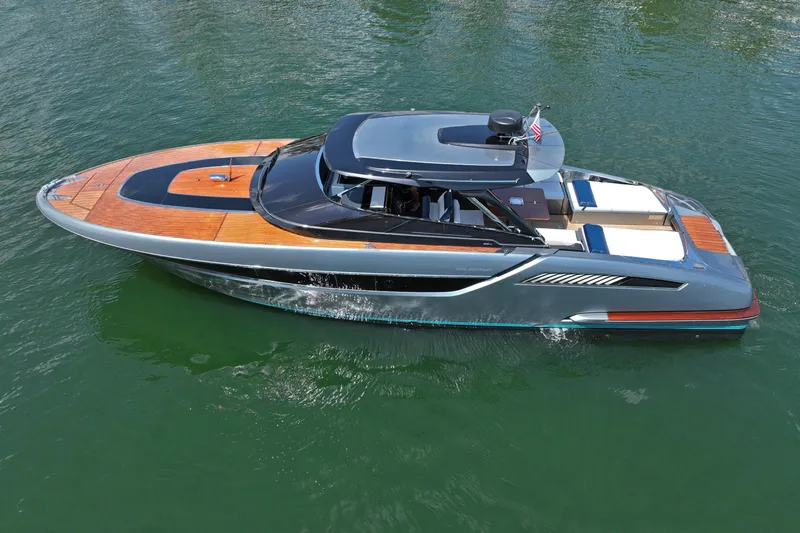 Epica Yacht Photos Pics 