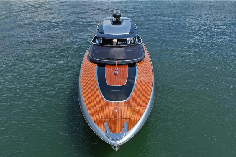 Epica Yacht Photos Pics 