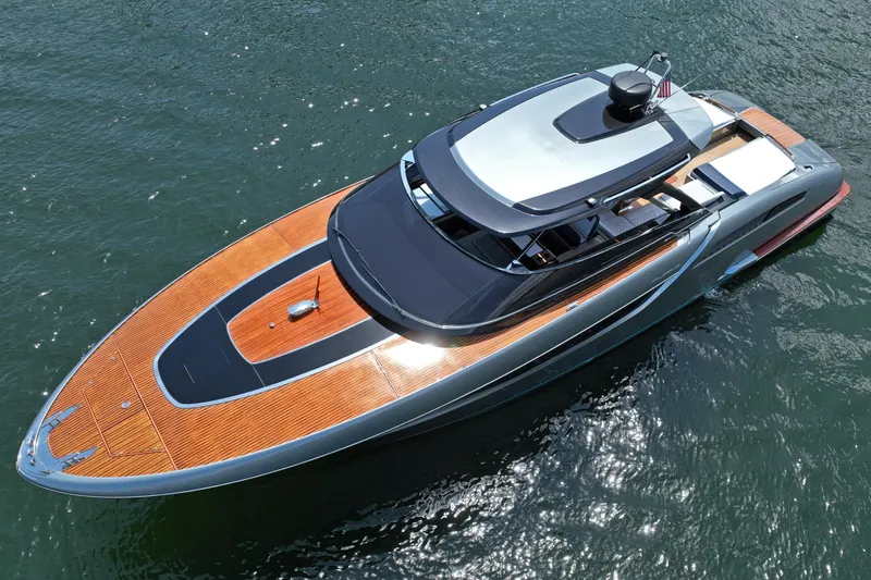 Epica Yacht Photos Pics 