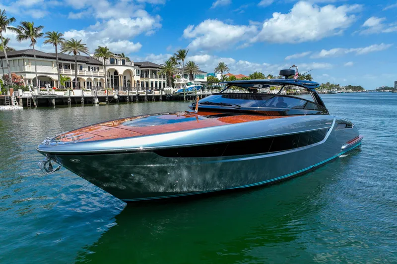 Epica Yacht Photos Pics 