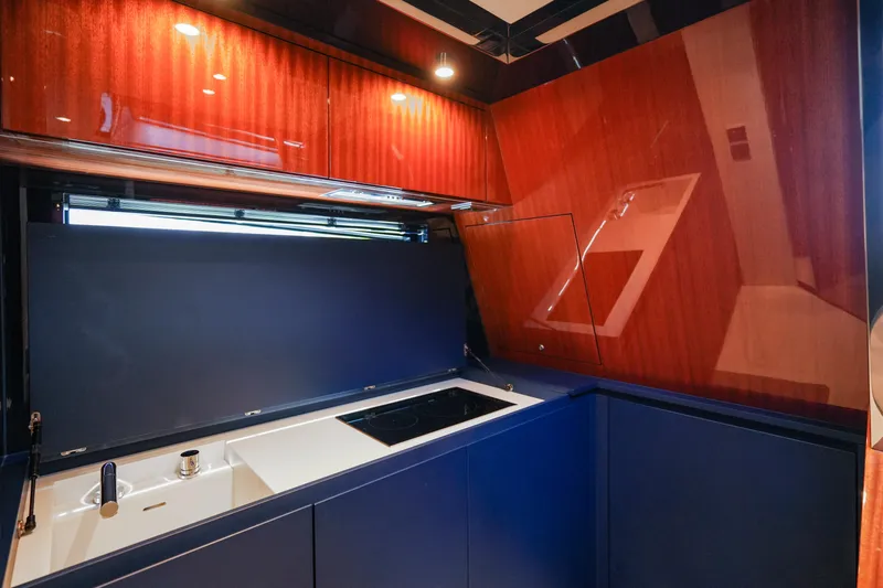 Epica Yacht Photos Pics 