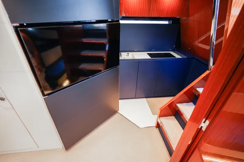 Epica Yacht Photos Pics 