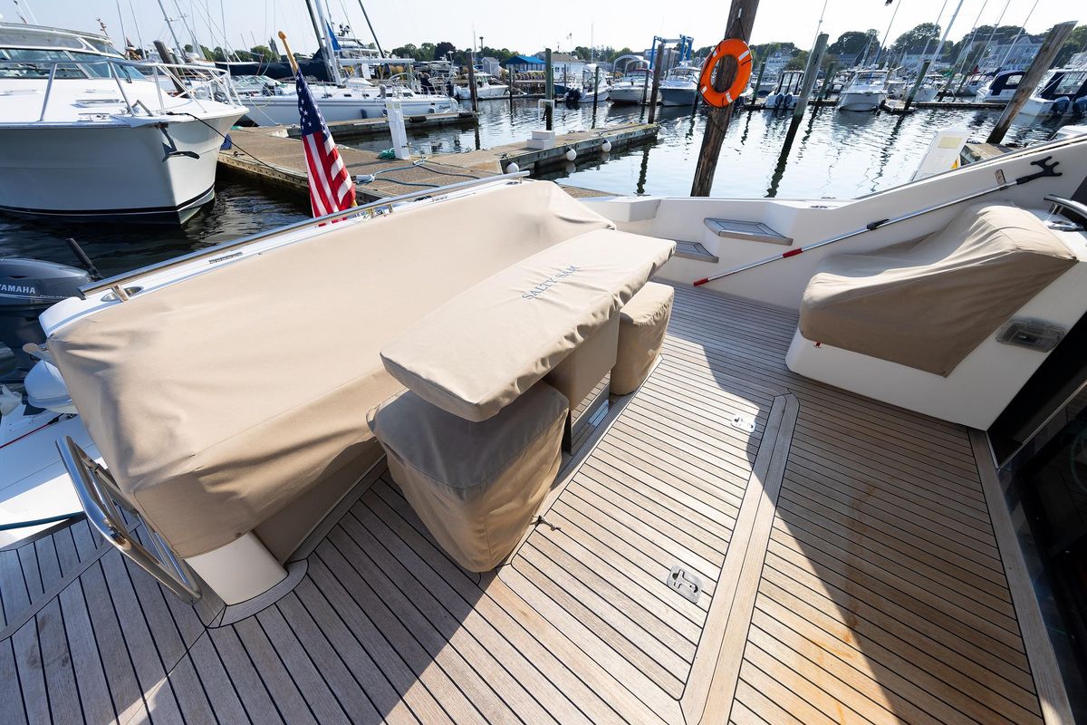 2014 Tiara Yachts 50 
