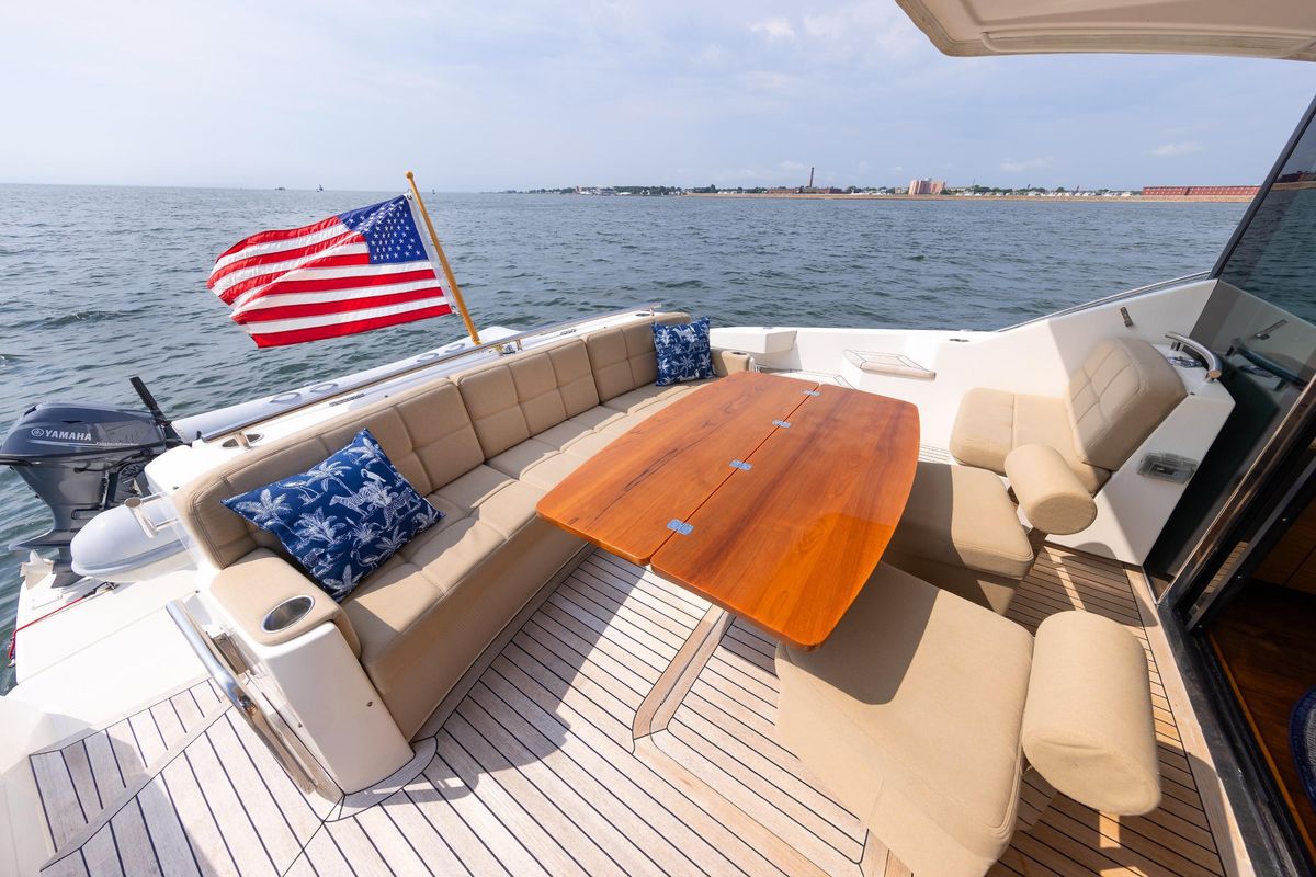 2014 Tiara Yachts 50 