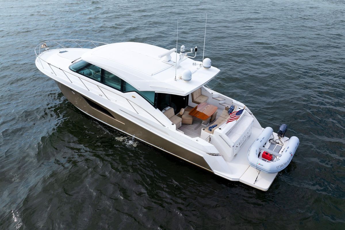 2014 Tiara Yachts 50 