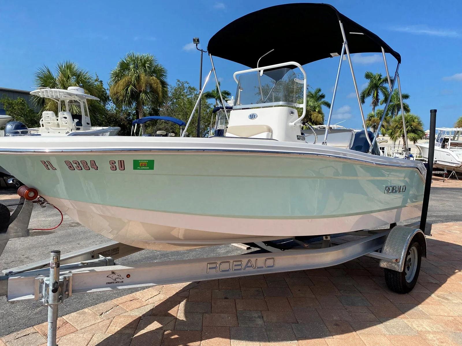 2021 Robalo 160 cc Center Console for sale YachtWorld