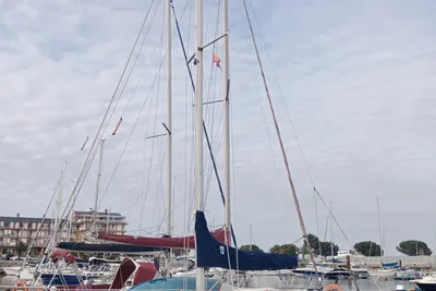 1991 Beneteau First 285