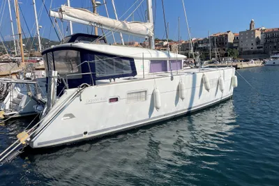 2010 Lagoon 400