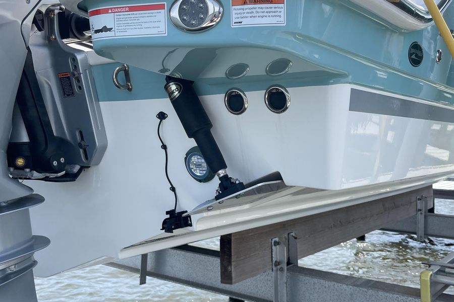 2021 Boston Whaler 280 Vantage