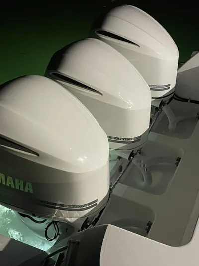 Towa VII Yacht Photos Pics Triple Yamaha outboard engines on a 2016 Intrepid 375 Center Console boat.