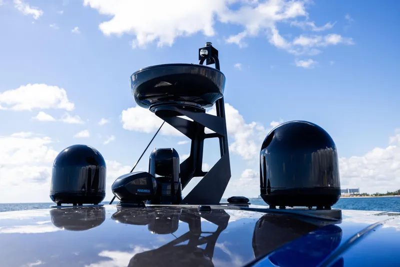  Yacht Photos Pics Azimut Verve 47 yacht radar and equipment against a clear blue sky, 2022 model.