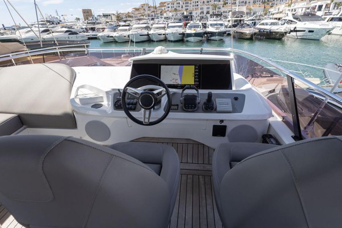 2021 Princess 47 
