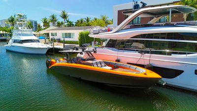 Yacht