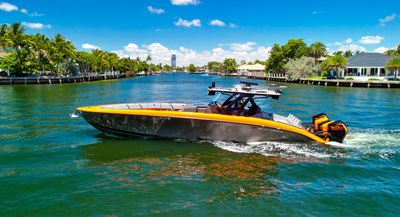 Yacht