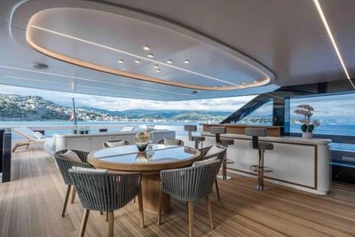 Yacht