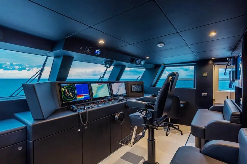 L.a.u.l. Yacht Photos Pics Modern yacht cockpit with advanced navigation systems, ISA Extra 130 Alloy, 2019 model.