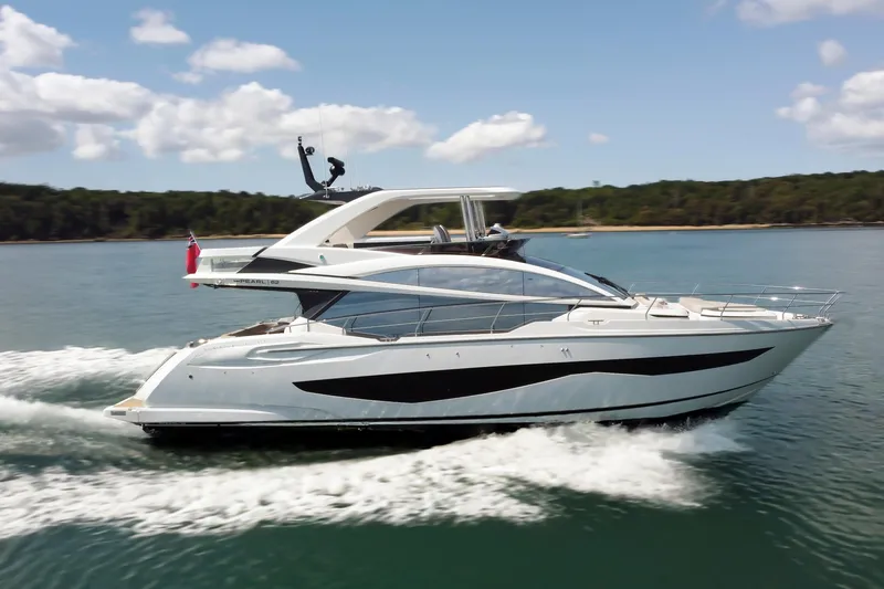 Madness V Yacht Photos Pics 