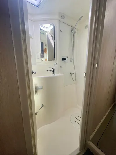 Sea Lynx Yacht Photos Pics 