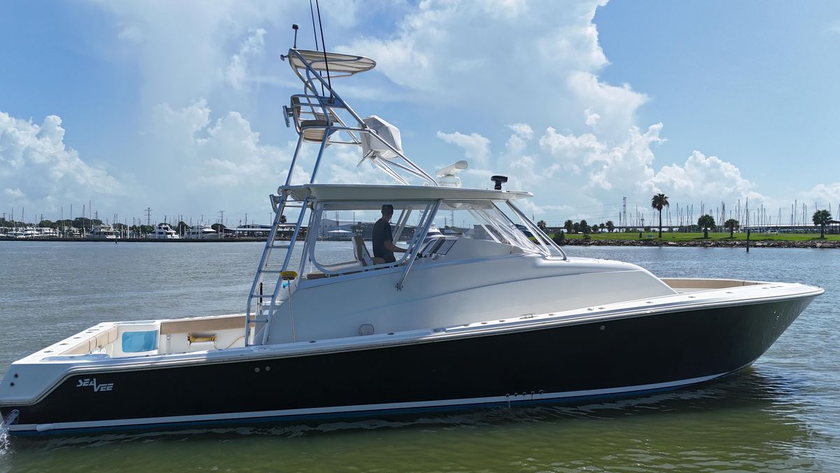 2015 SeaVee 43 